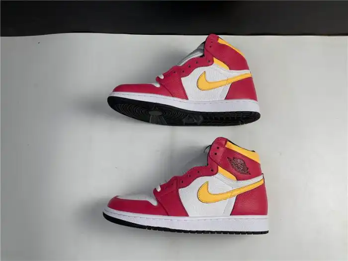 Reps LY Air Jordan 1 High OGLight Fusion Red 555088-603 0131