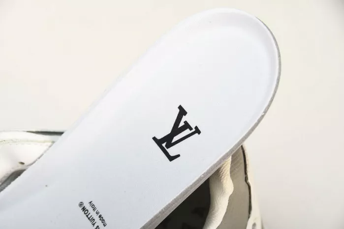 Reps LY LV RUNNER TATIC SNEAKER 1A9TUZ 0116