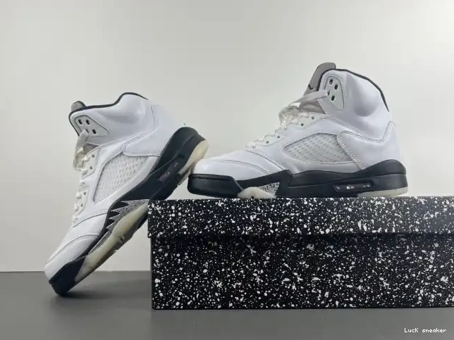 Rep LY BLACK' AIR RETRO JORDAN 'WHITE 5 DD0587-110 0222