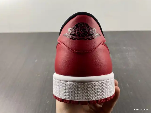 Reps LY Retro 1 705329-600 Jordan Air Chicago Low 0219