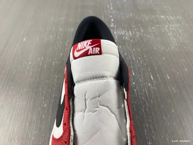 Reps LY Retro 1 705329-600 Jordan Air Chicago Low 0219