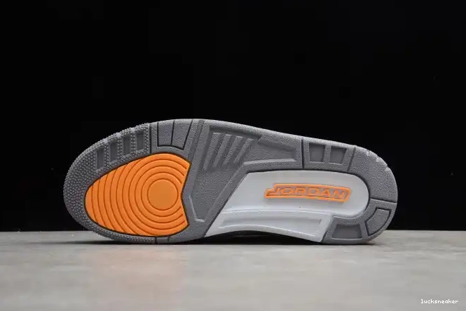 Reps LY JORDAN CK9246-108 3 RETRO ORANGE LASER (W) AIR 0224