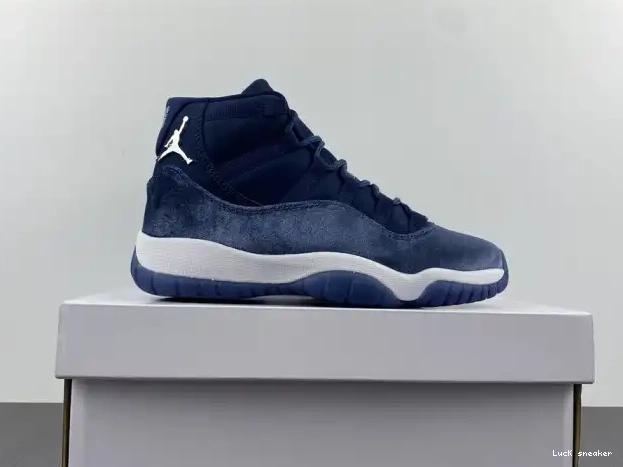 Rep LY Air WMNS 11 Midnight AR0715-441 Jordan Navy Velvet 0219