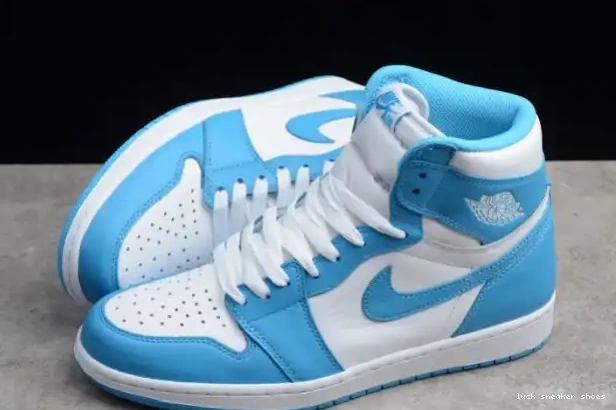 Rep LY 1 High Retro Air OG 555088-117 Jordan 'UNC' 0223