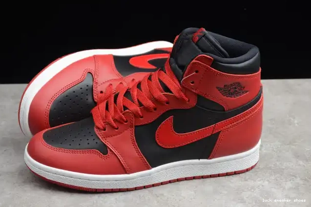 Rep LY High 85 BQ4422-600 Red Jordan Varsity Air 1 0209