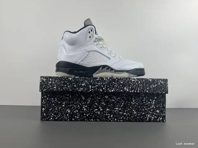 Rep LY BLACK' AIR RETRO JORDAN 'WHITE 5 DD0587-110 0222