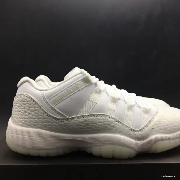 Cheap LY 897331-100 Low Air Jordan 11 Frost Heiress White 0207