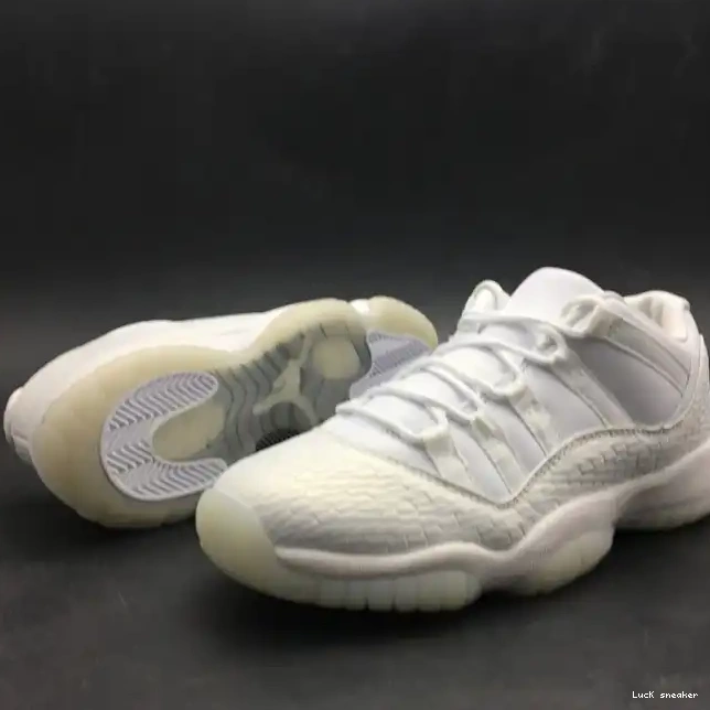 Rep LY Jordan 11 Frost Low Air Heiress White 897331-100 0214