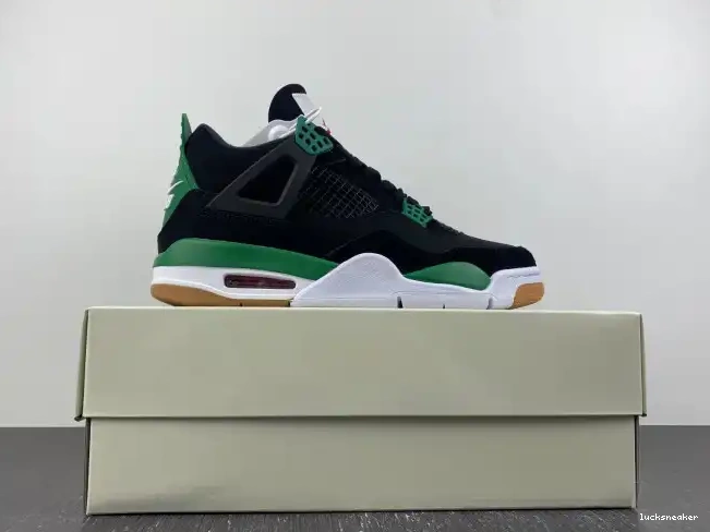 Reps LY Retro SB DR5415-030 Jordan 4 0224