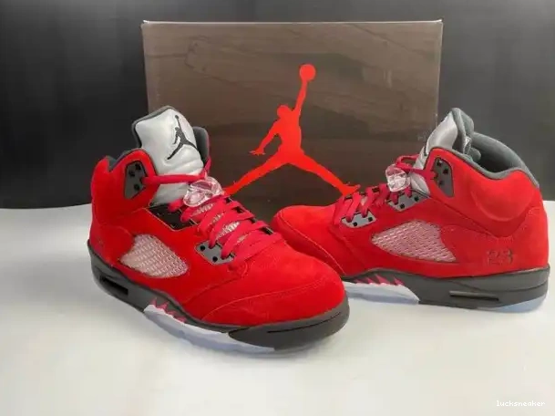 Reps LY Bulls Jordan Red Raging Retro (2021) DD0587-600 5 0224