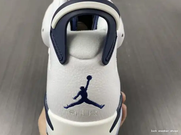 Rep LY Jordan Midnight (2022) 6 Navy CT8529-141 Retro 0303